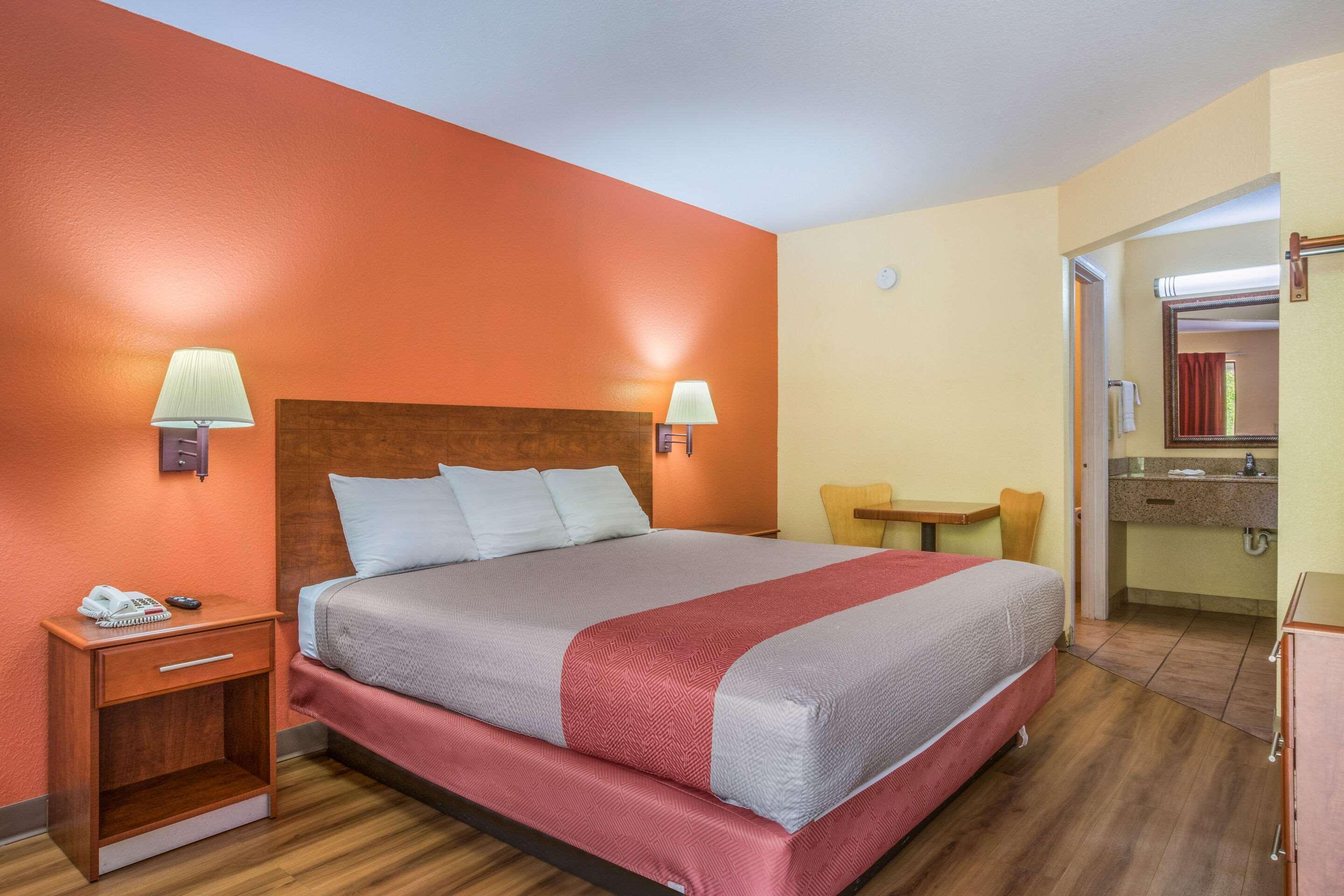 Rodeway Inn & Suites Macon Luaran gambar