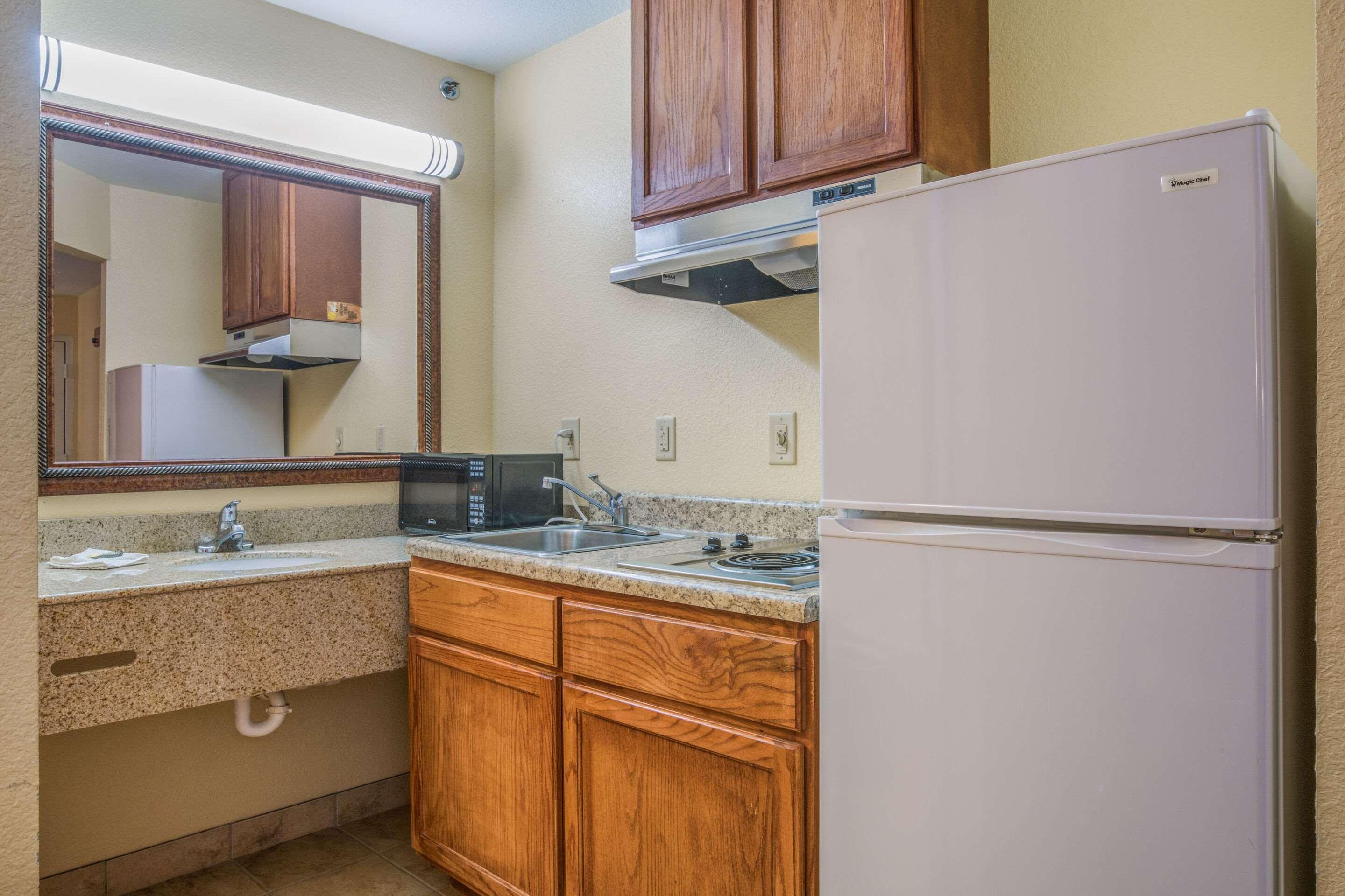 Rodeway Inn & Suites Macon Luaran gambar