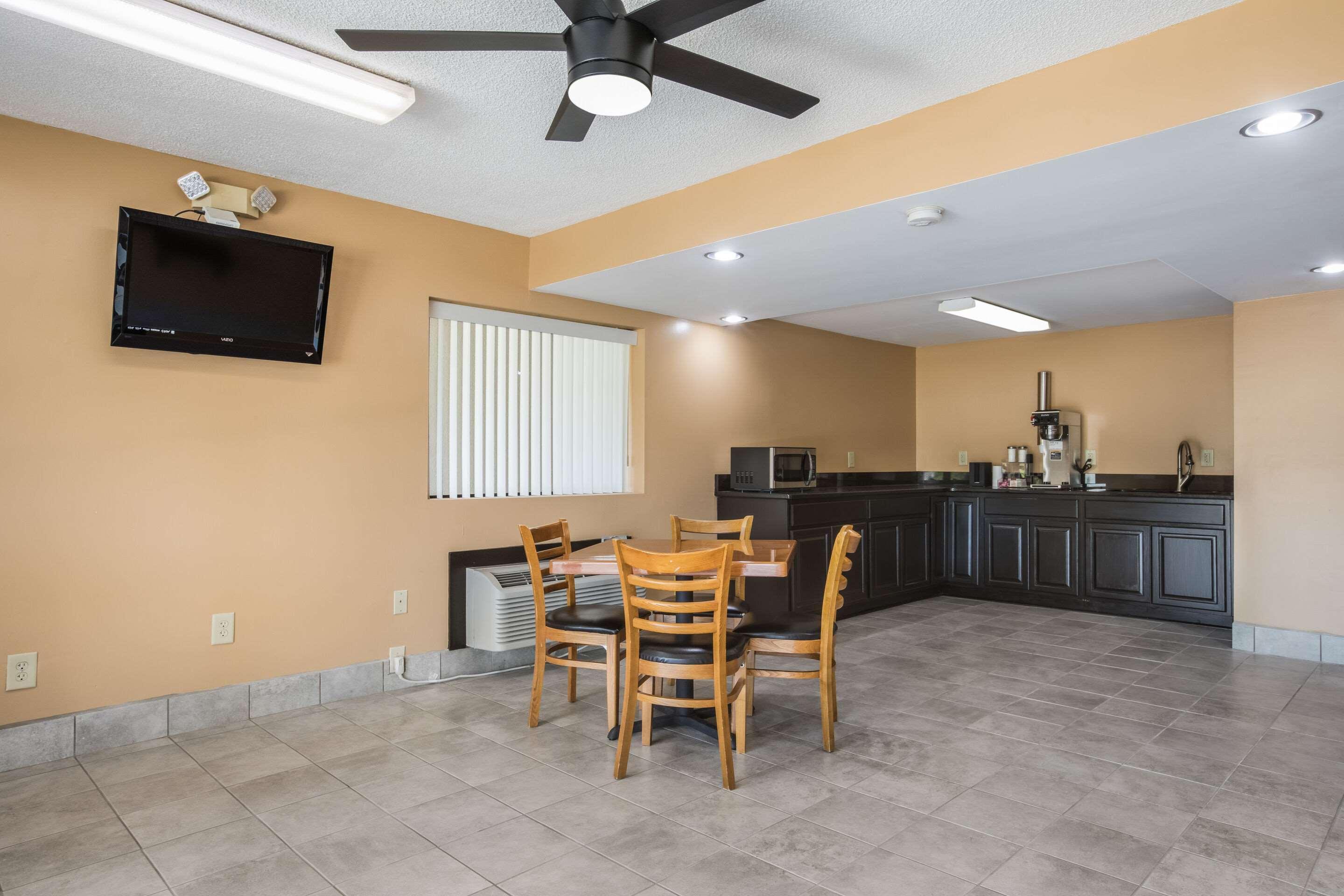 Rodeway Inn & Suites Macon Luaran gambar