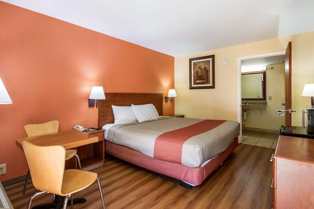 Rodeway Inn & Suites Macon Luaran gambar