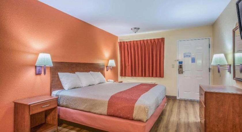 Rodeway Inn & Suites Macon Luaran gambar