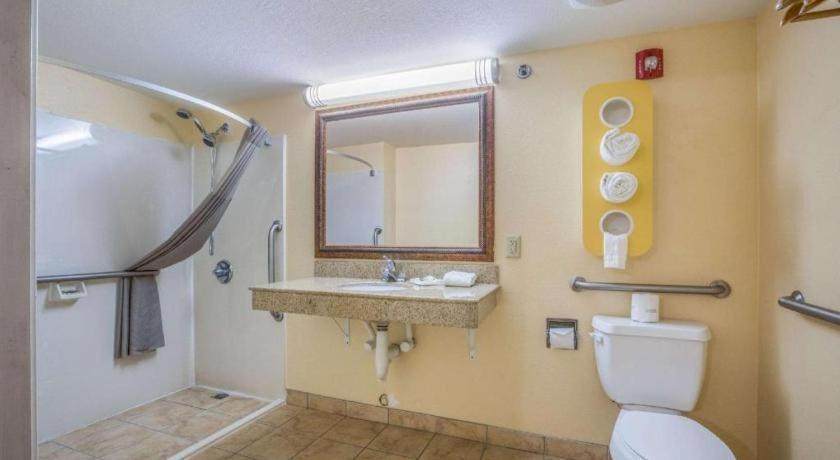 Rodeway Inn & Suites Macon Luaran gambar